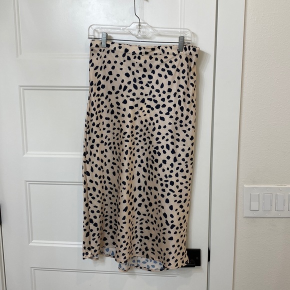 Vici Dresses & Skirts - Vici, Camryn satin leopard midi skirt. By Together brand,  Size large